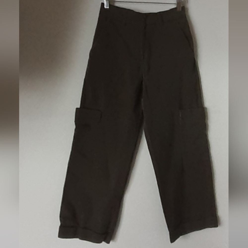 Army Green  H&M  Womens Pants  Size 6